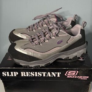 SKECHERS‎ D’LITE SLIP RESISTANT COMPOSITE FOR WORK SHOES SIZE 7